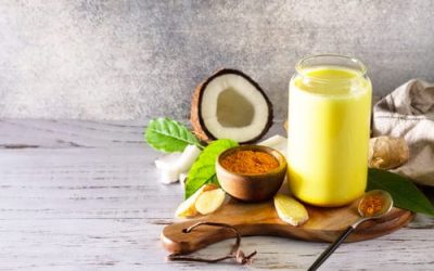 leche dorada con cúrcuma